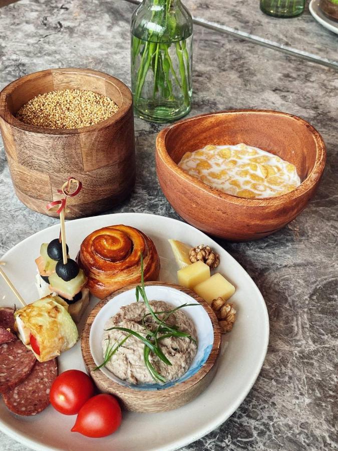 Pana Boutique Hotel Çimkent Dış mekan fotoğraf